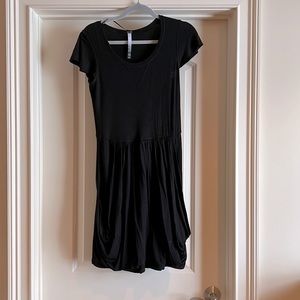 XS Kensie tshirt dress
